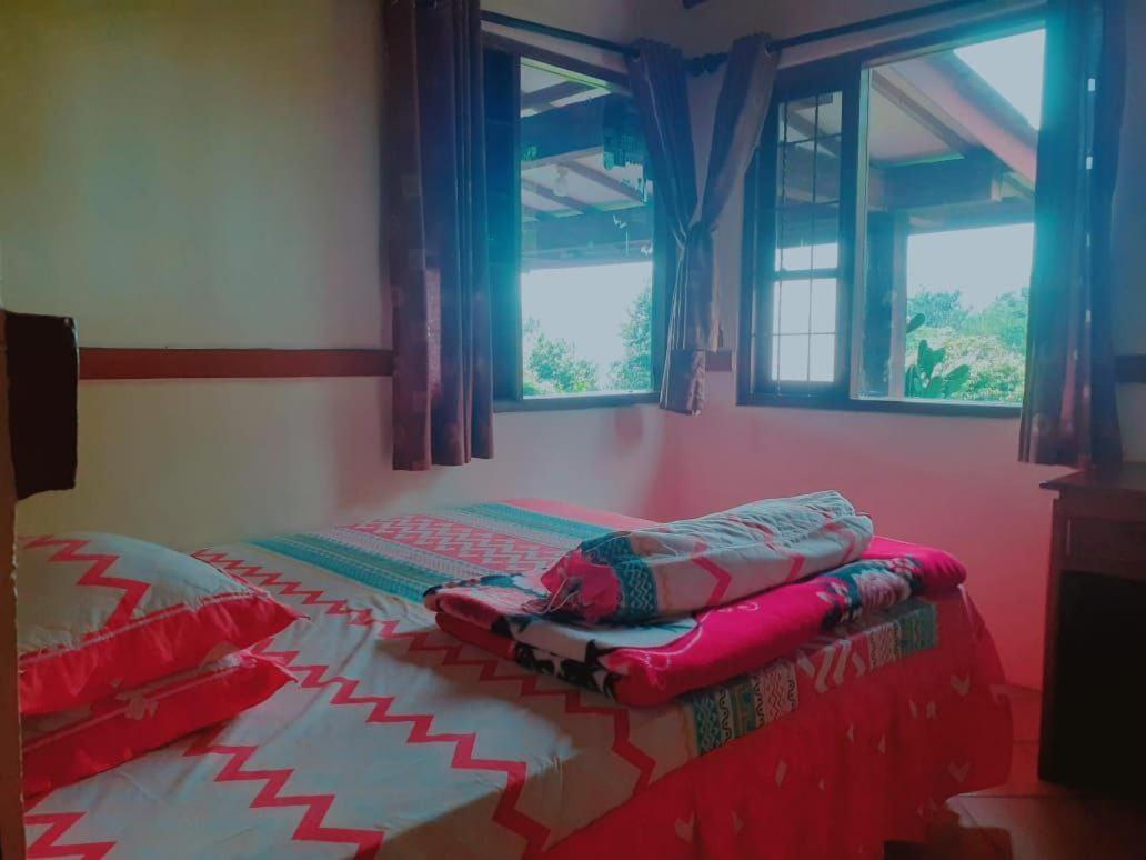 Villa Bata Merah By Spazie Paragajen Esterno foto